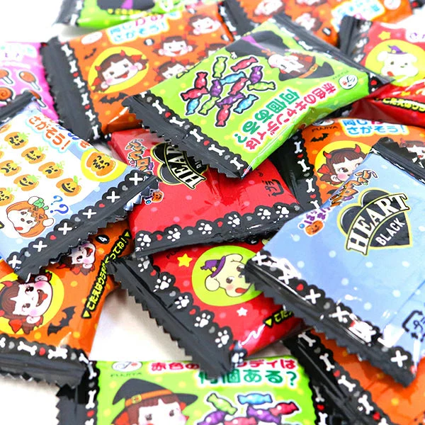 Fujiya Halloween Peko-Chan Black Heart Chocolates - Image 3