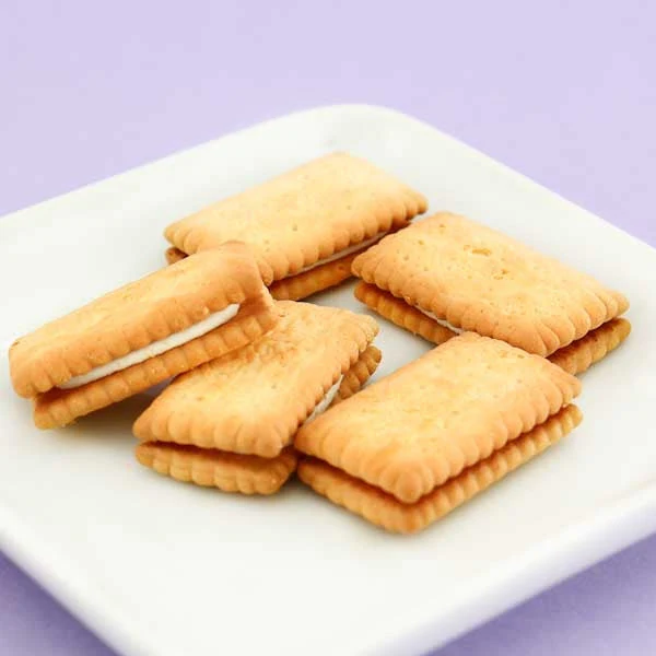 Glico Bisuko Cream Biscuit - Image 3