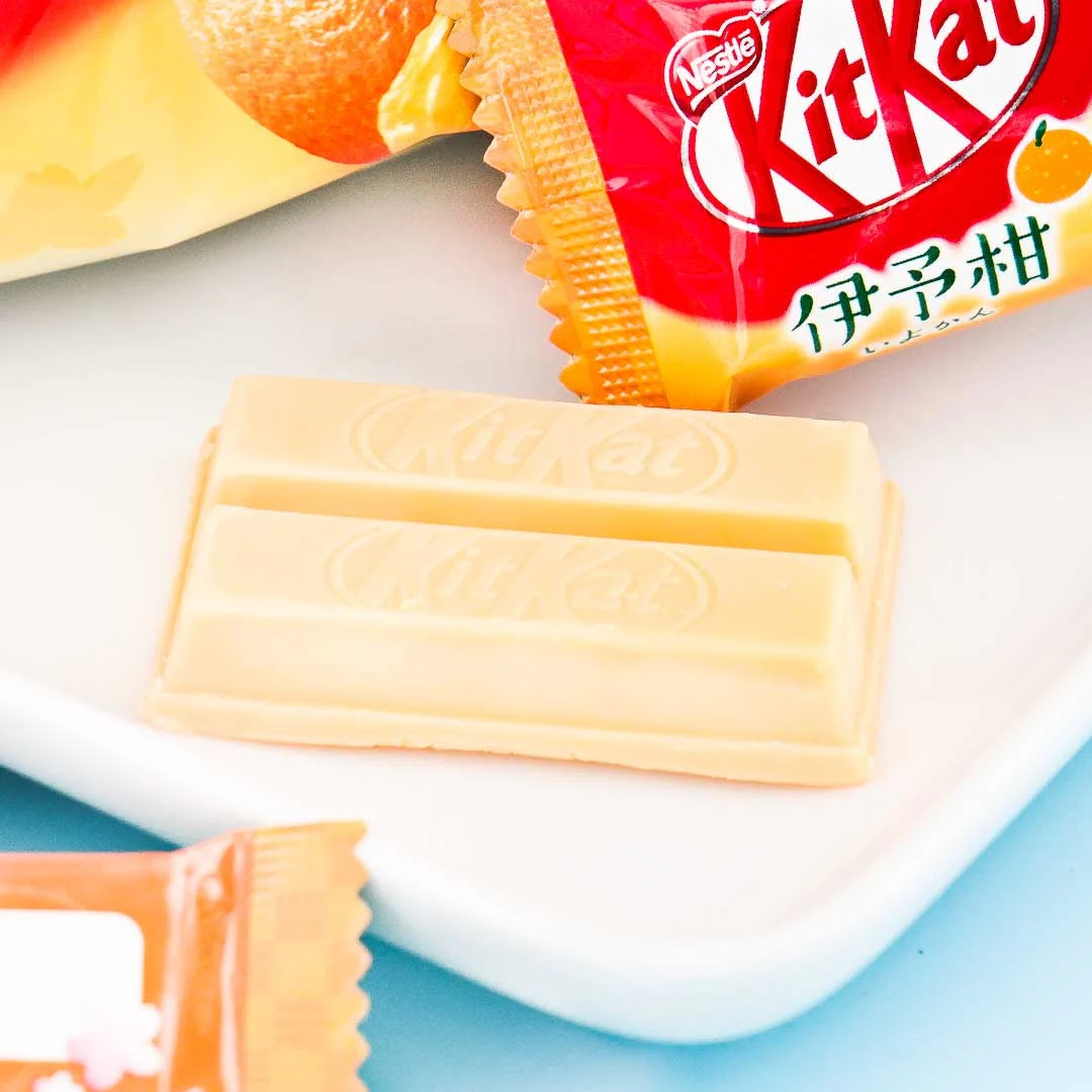 Kit Kat Iyokan Orange Chocolate - Image 2