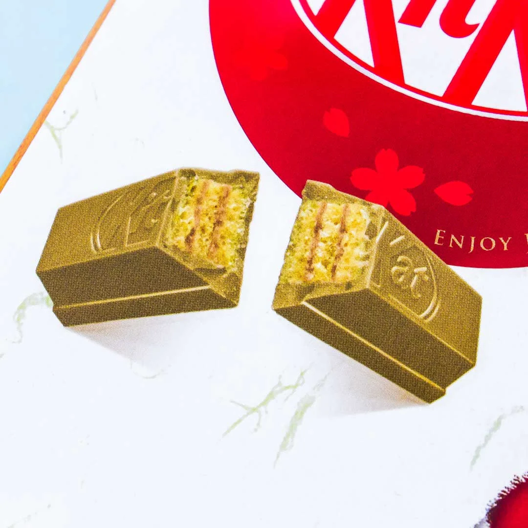 Kit Kat Kyoto Souvenir Chocolates - Itohkyuemon Uji Hojicha Tea - Image 2