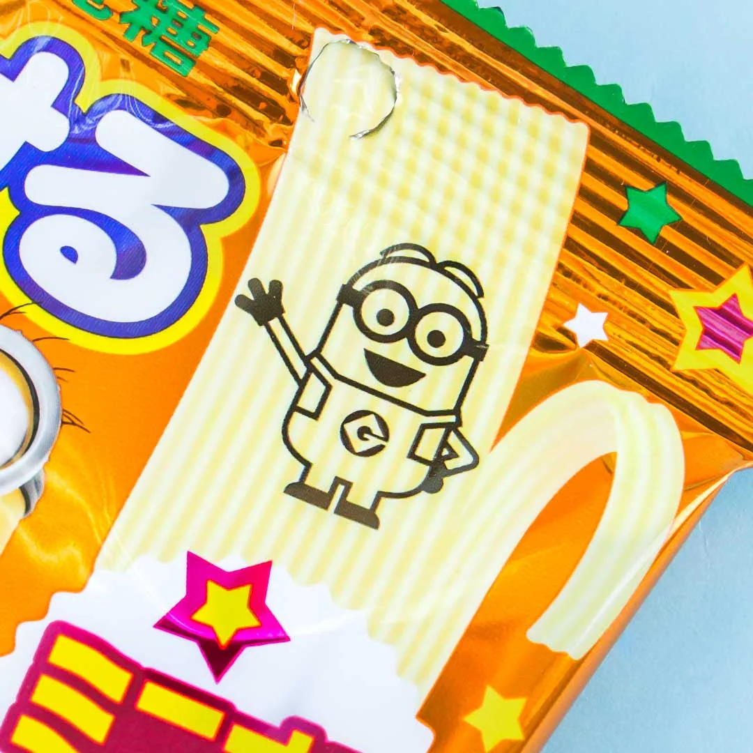 UHA Minions Sakeru Fruit Juice Gummy - Apple - Image 2