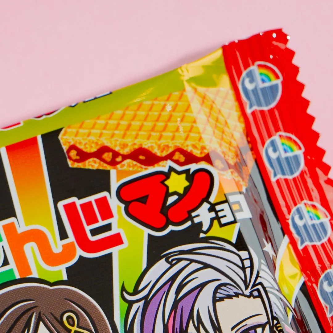 NIJISANJI x Bikkuriman Wafer With Sticker - Image 4