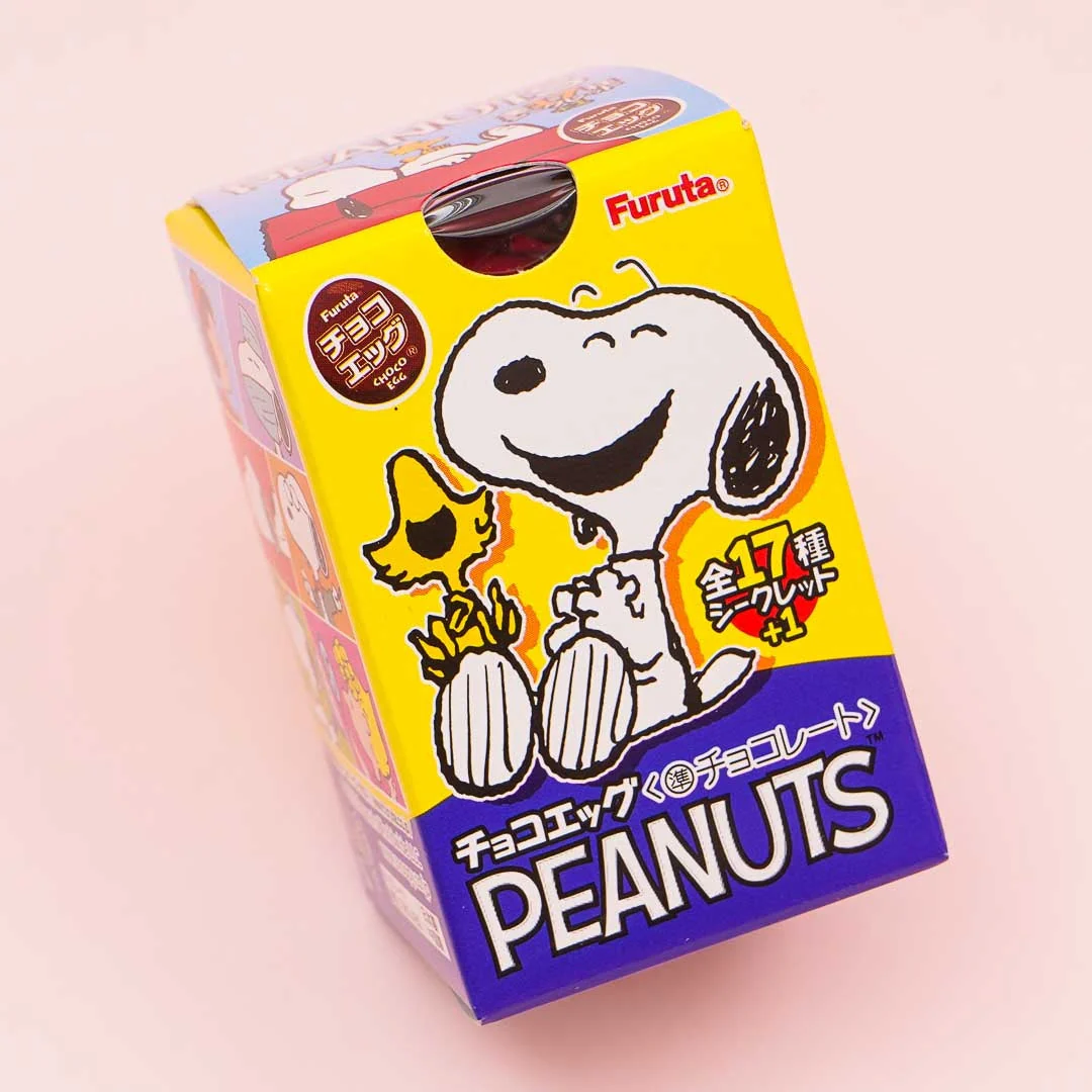 Peanuts Snoopy Chocolate Egg