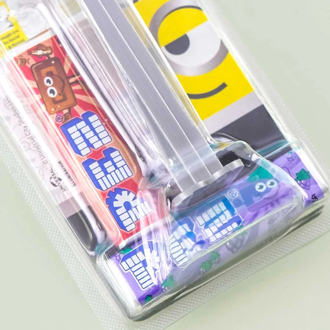 PEZ Candy - Minions / Dave - Image 2